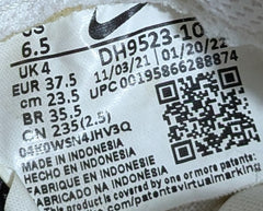 Nike Waffle Debut