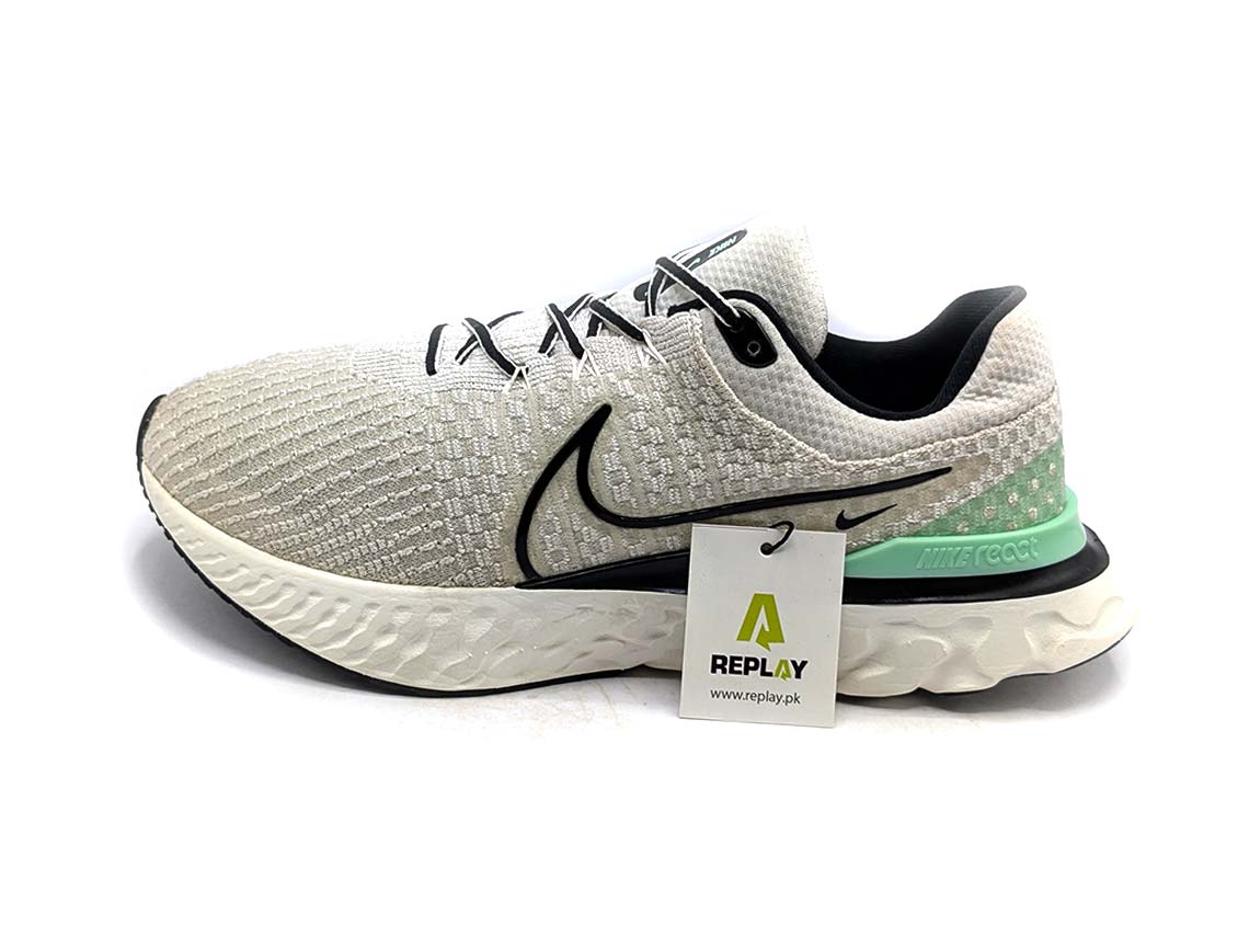 Nike React Infinity Run Flyknit 3