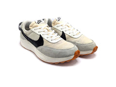 Nike Waffle Debut