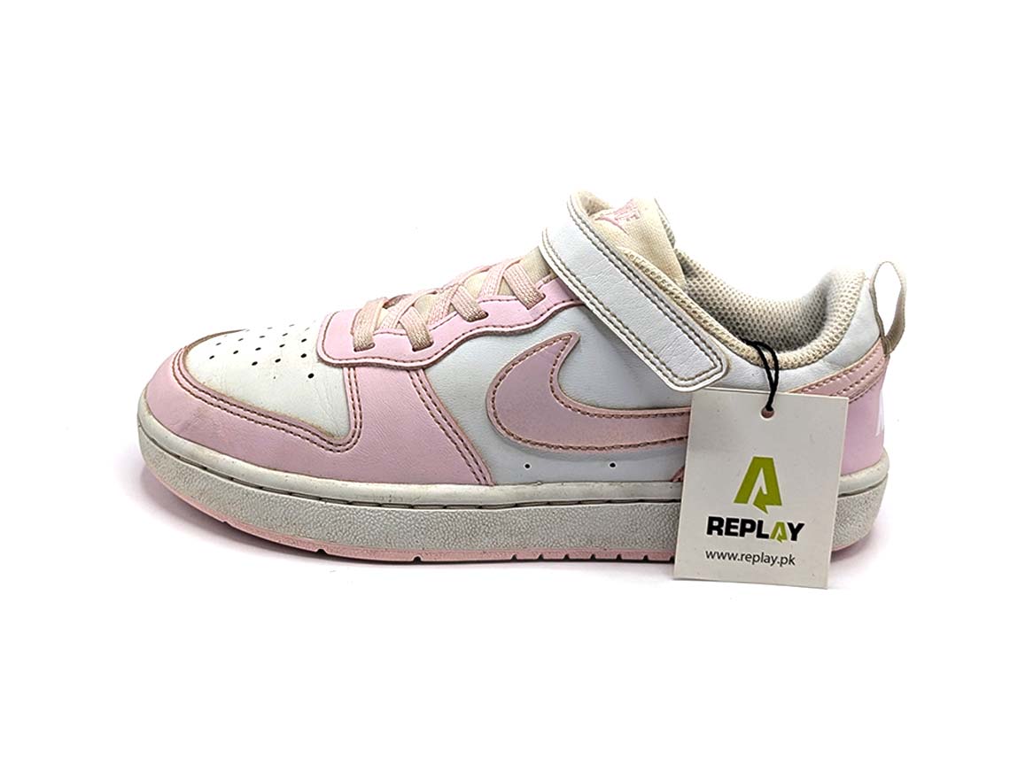 Nike Court Borough Low