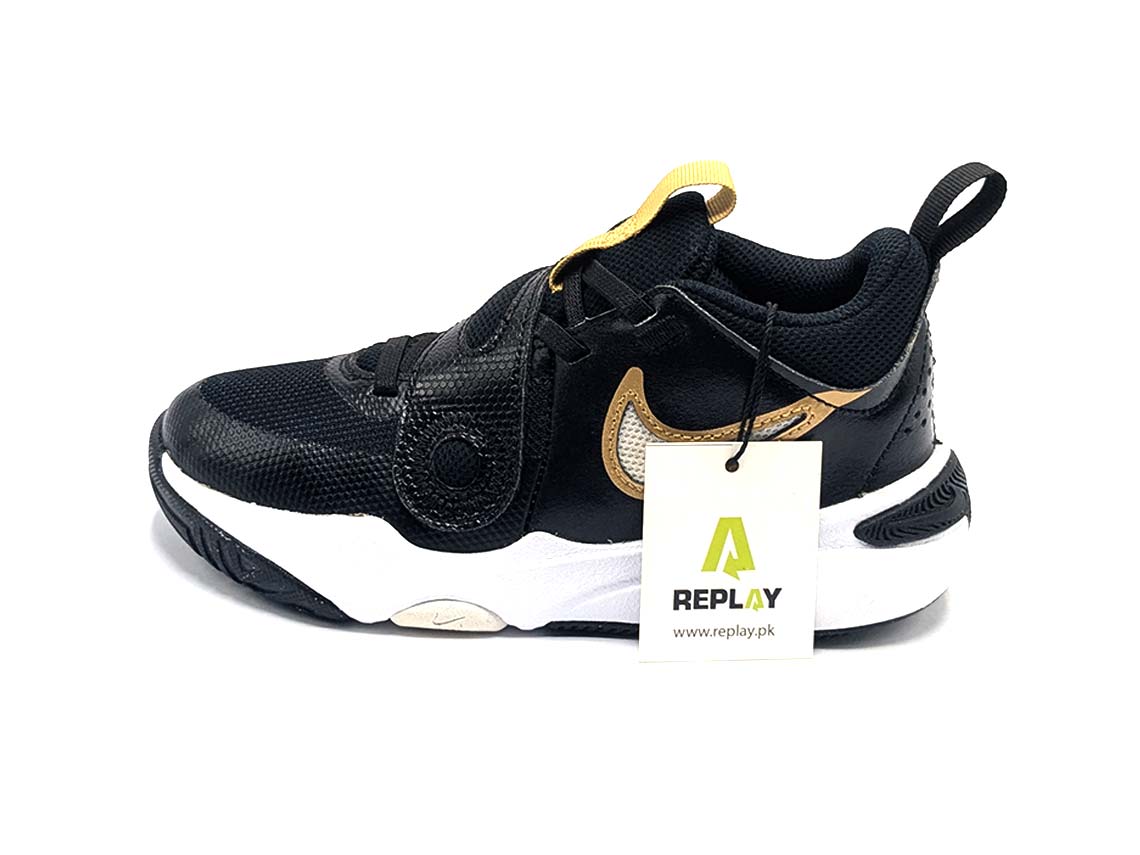 Nike Team Hustle D 11
