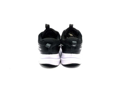 Nike Cosmic Runner
