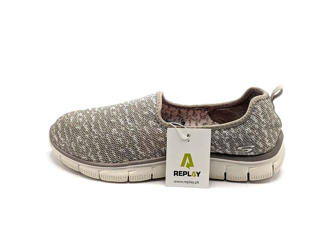 Skechers Arch Fit Vista