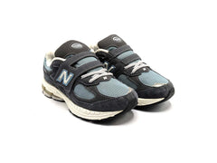 New Balance 2002R