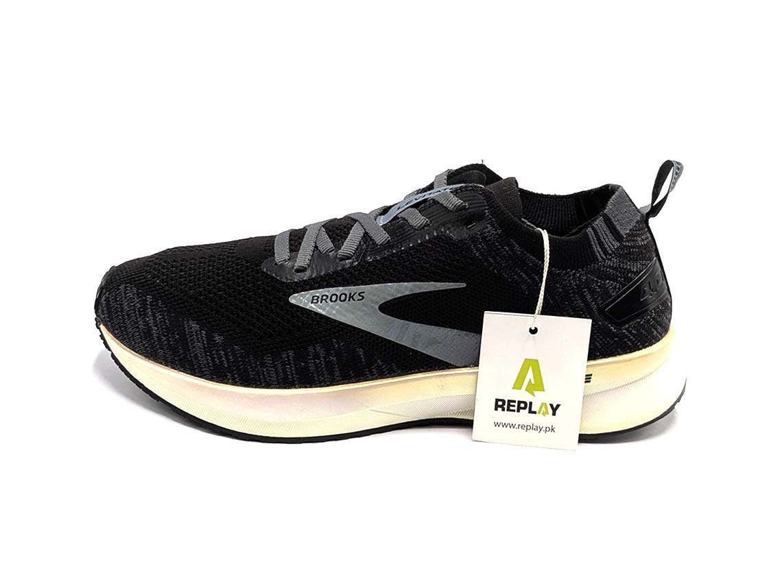 Brooks Levitate 4