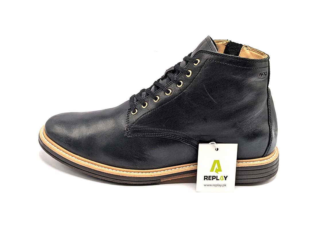 UGG Chandon Boot - Leather
