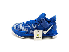 Nike LeBron Witness 7