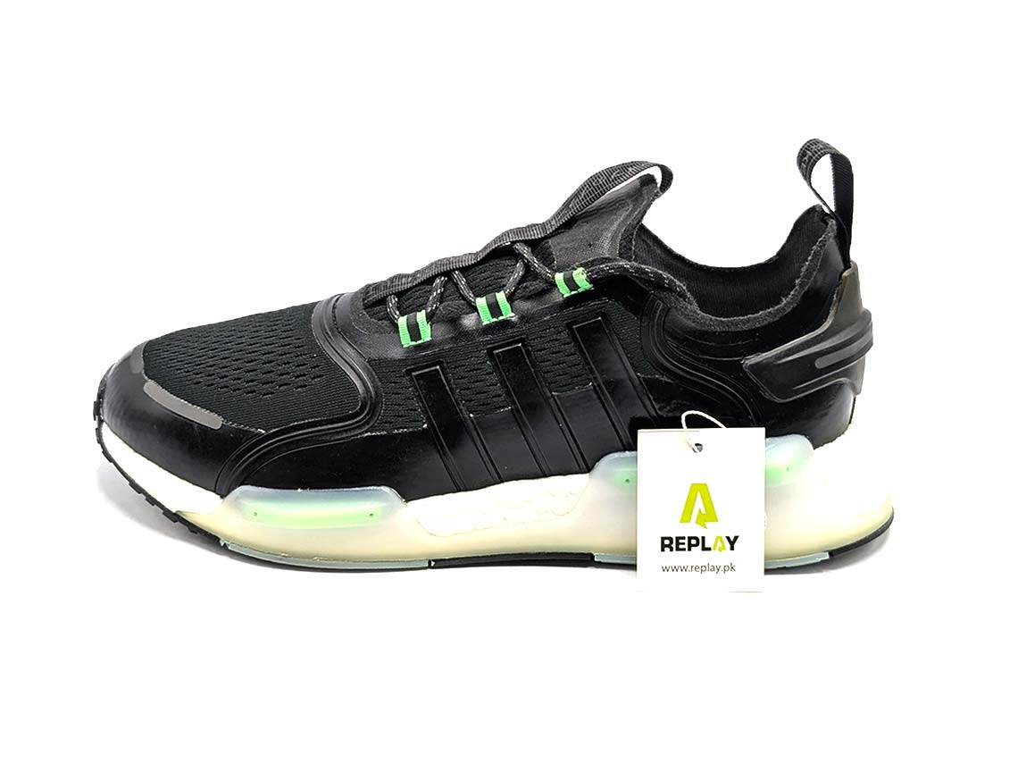 Adidas NMD V3