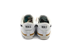 Nike Court Legacy