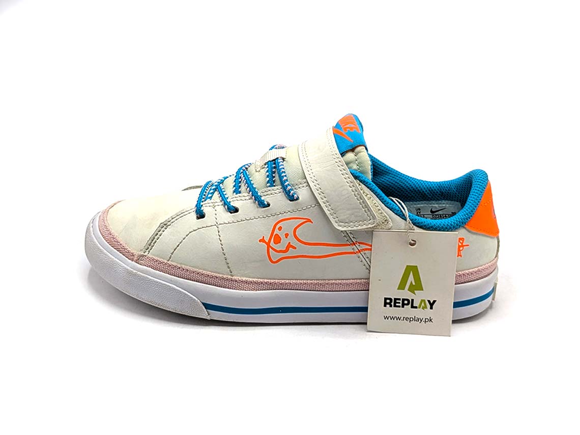 Nike Court Legacy