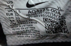 Nike Team Hustle D 9
