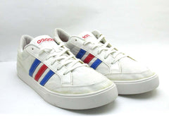 Adidas VS