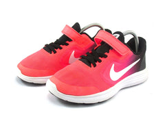 Nike Revolution 3