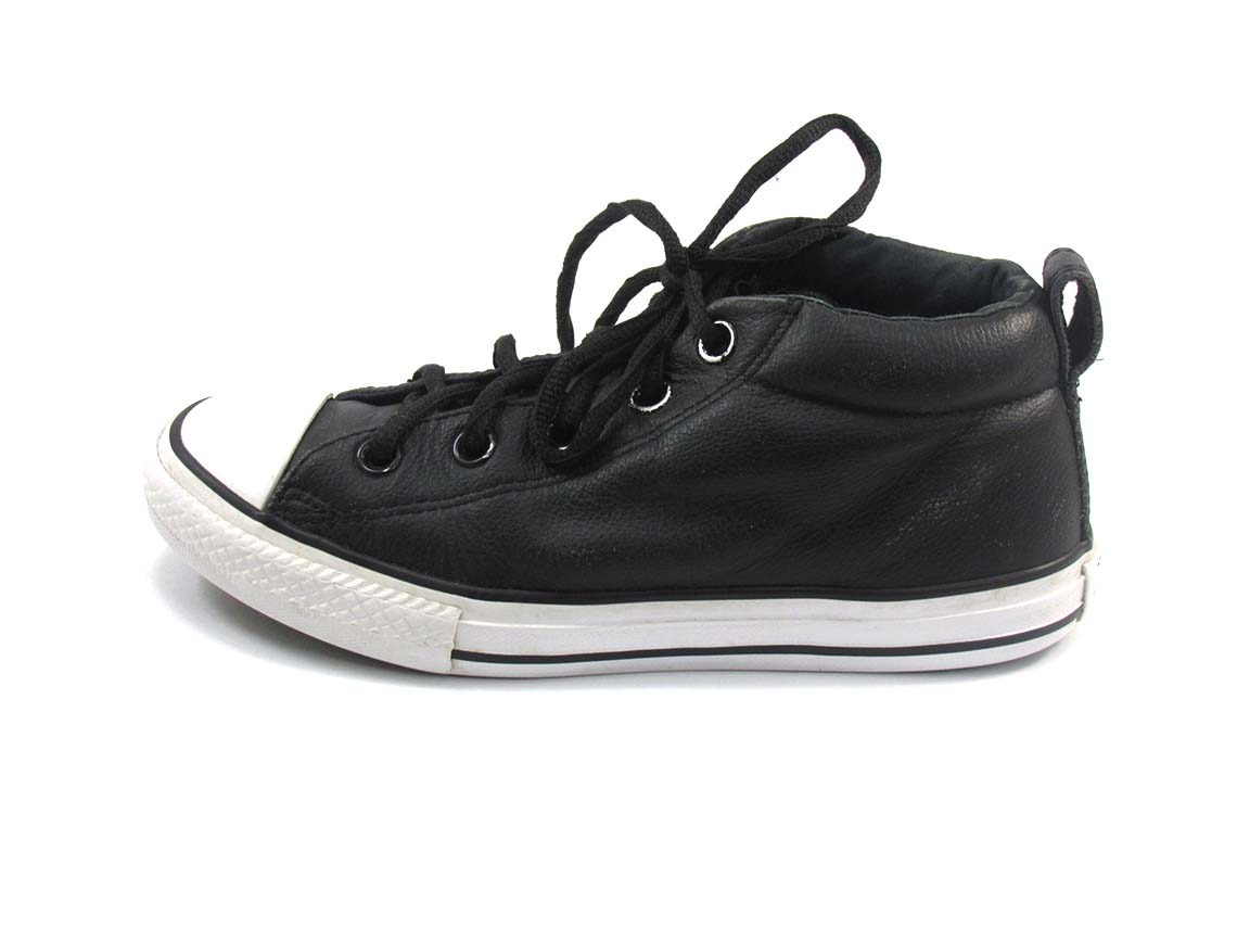 Converse Chuck Taylor All Star Street Mid Black Leather