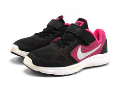 Nike Revolution 3