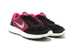 Nike Womens Revolution 3
