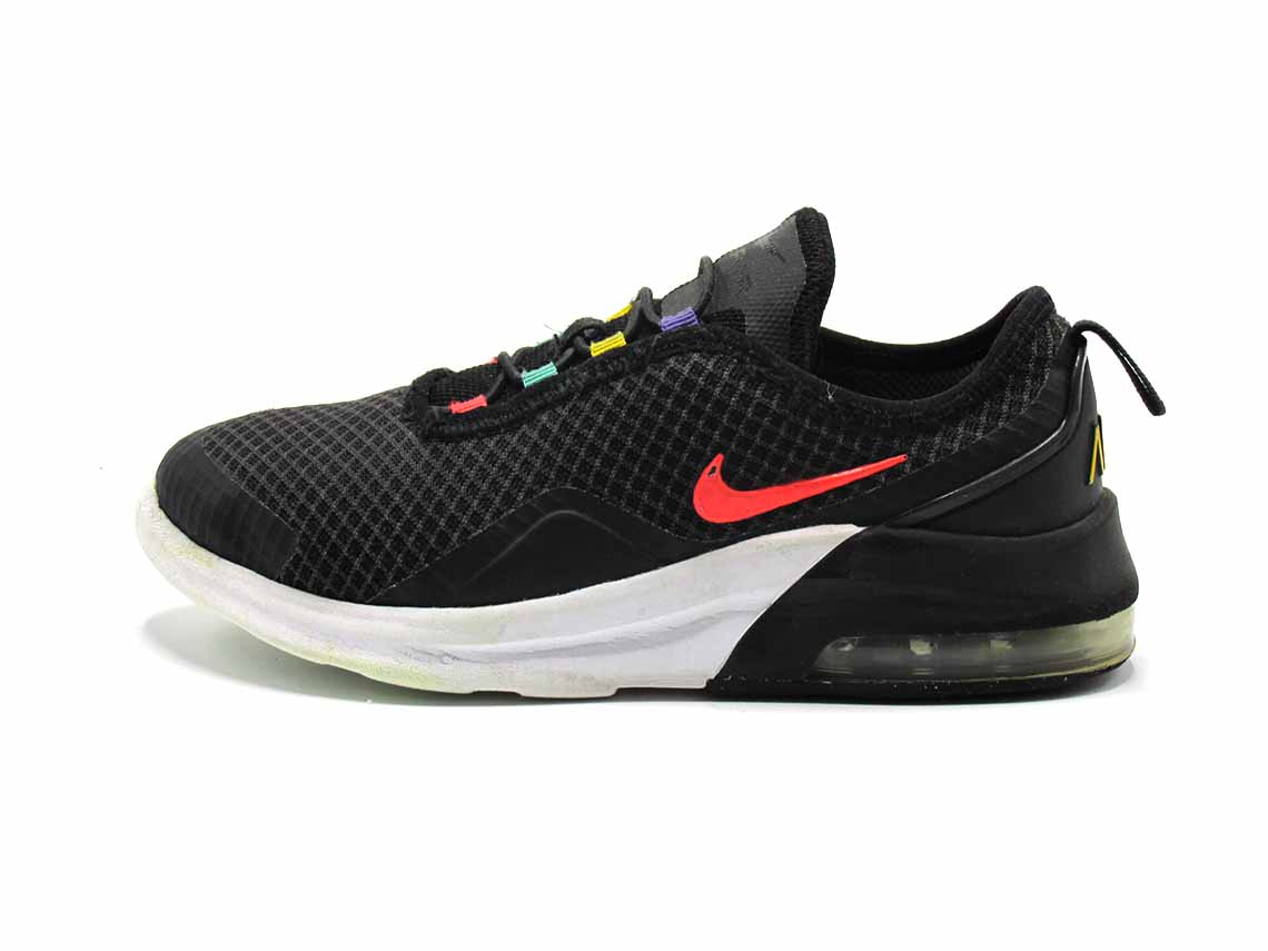Nike Boys Air Max Motion 2