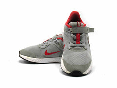 Nike Revolution 5